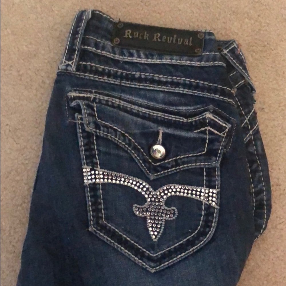 Rock Revival Straight Cut Jeans